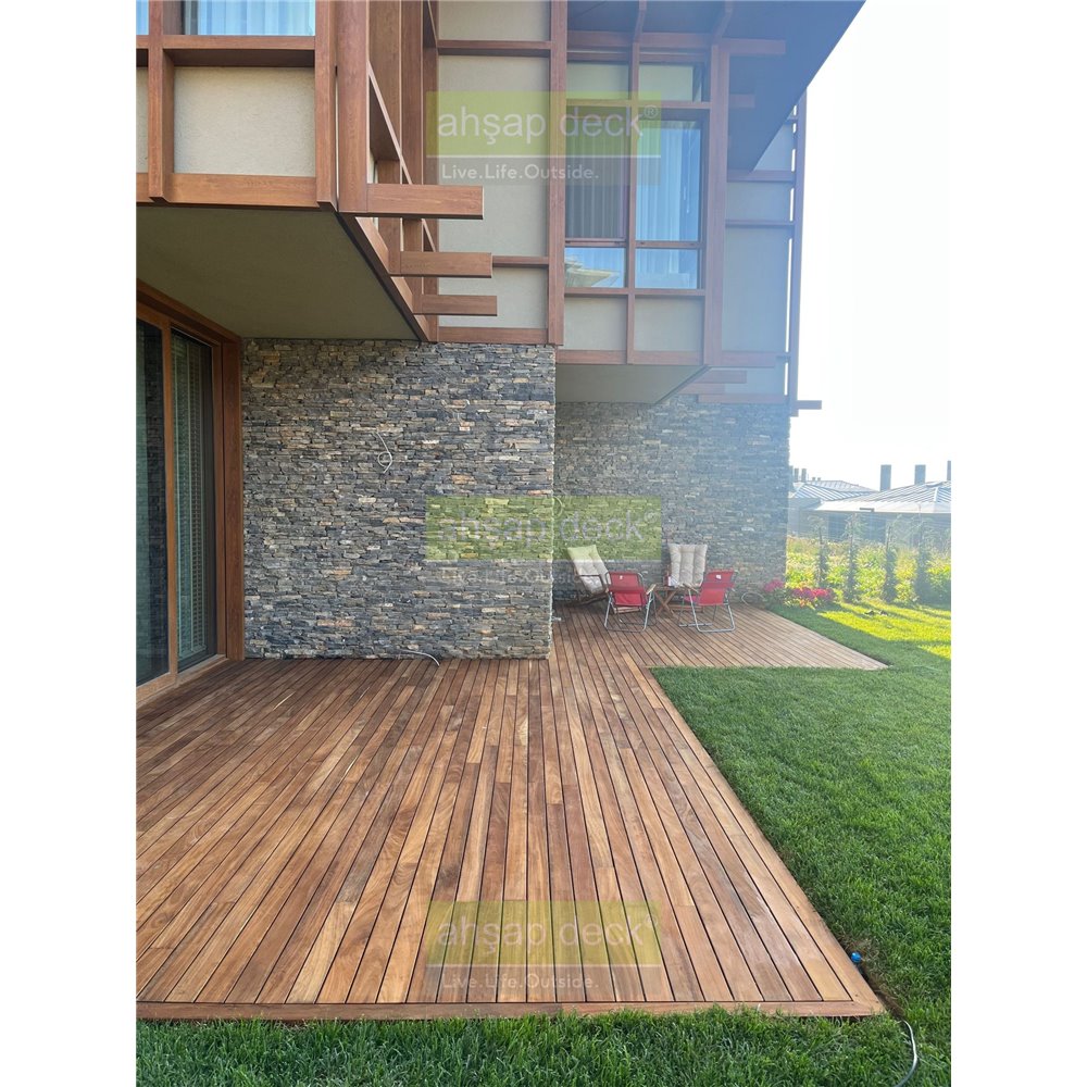 IROKO_DECK_4_14.jpg